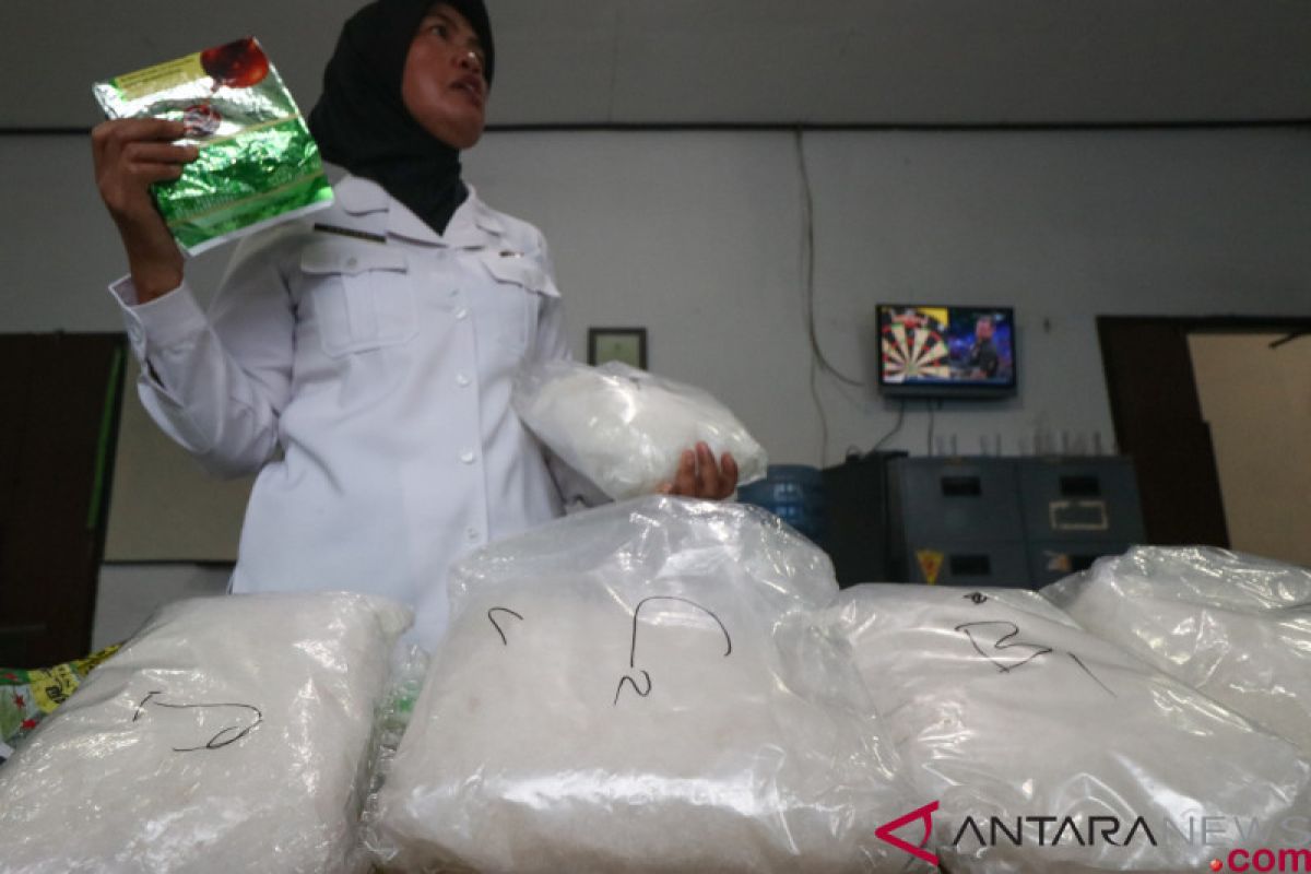 Polda Riau sita delapan kilogram sabu-sabu asal Malaysia