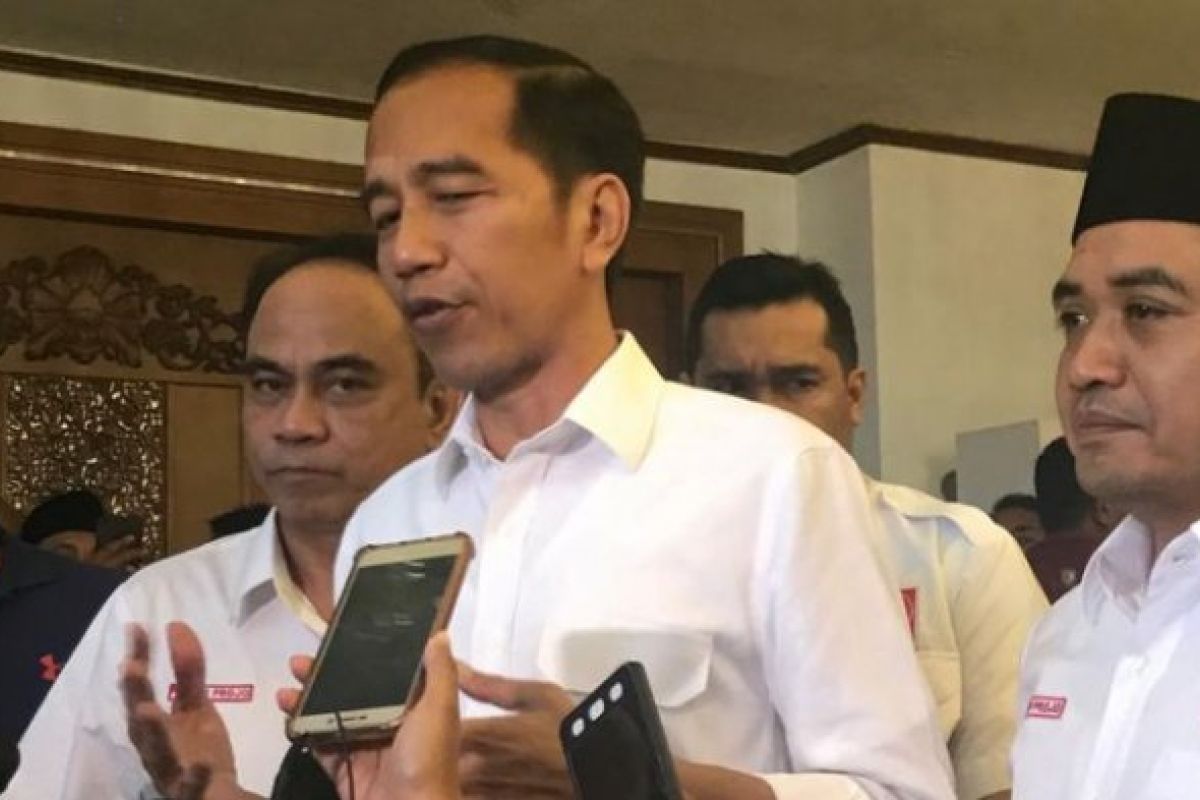 Jokowi dilaporkan ke Bawaslu