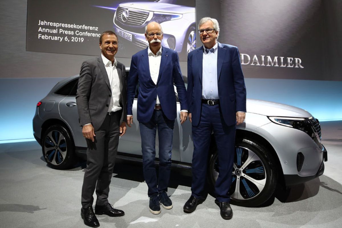 Daimler beli saham Torc Robotics untuk truk swakemudi