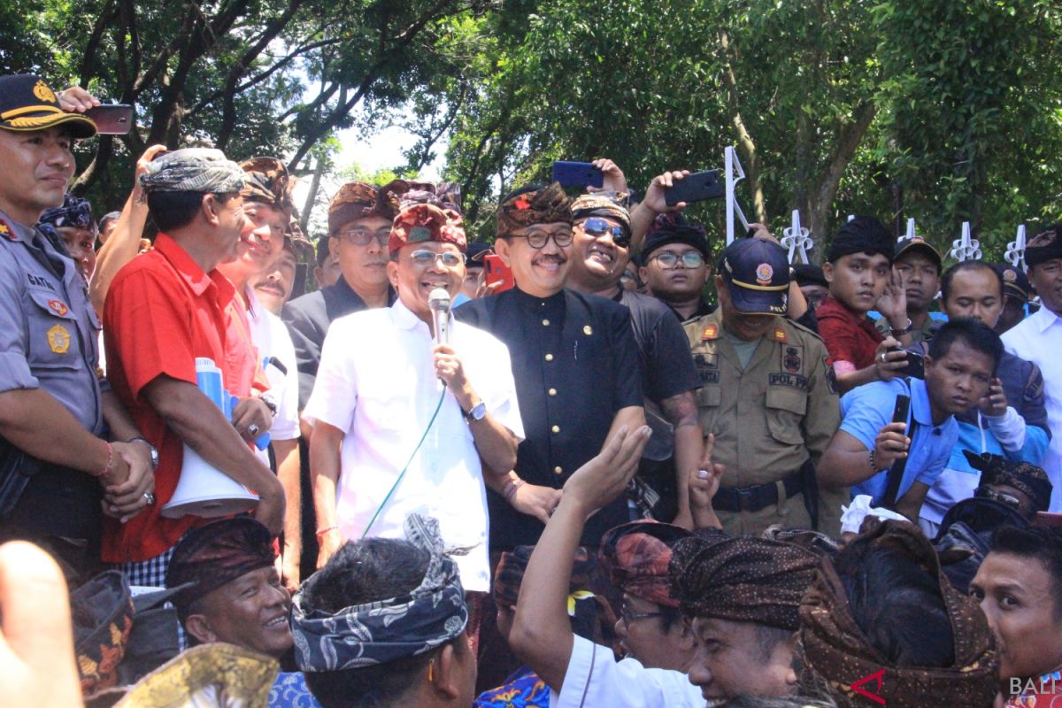 Gubernur Bali siapkan regulasi untuk jasa transportasi konvensional