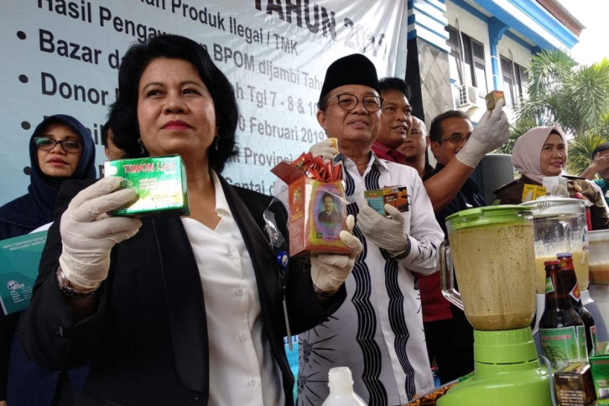 Balai POM Jambi musnahkan 2.130 item obat dan makanan ilegal