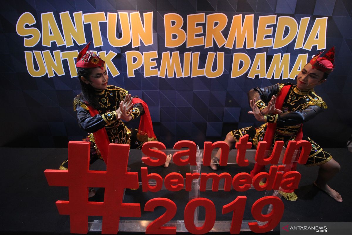 PWI Malut gelar lomba ramaikan HPN