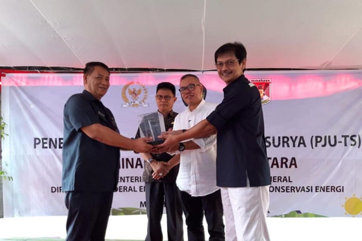 Bara Hasibuan-Kementerian ESDM resmikan PJTUS di Minahasa