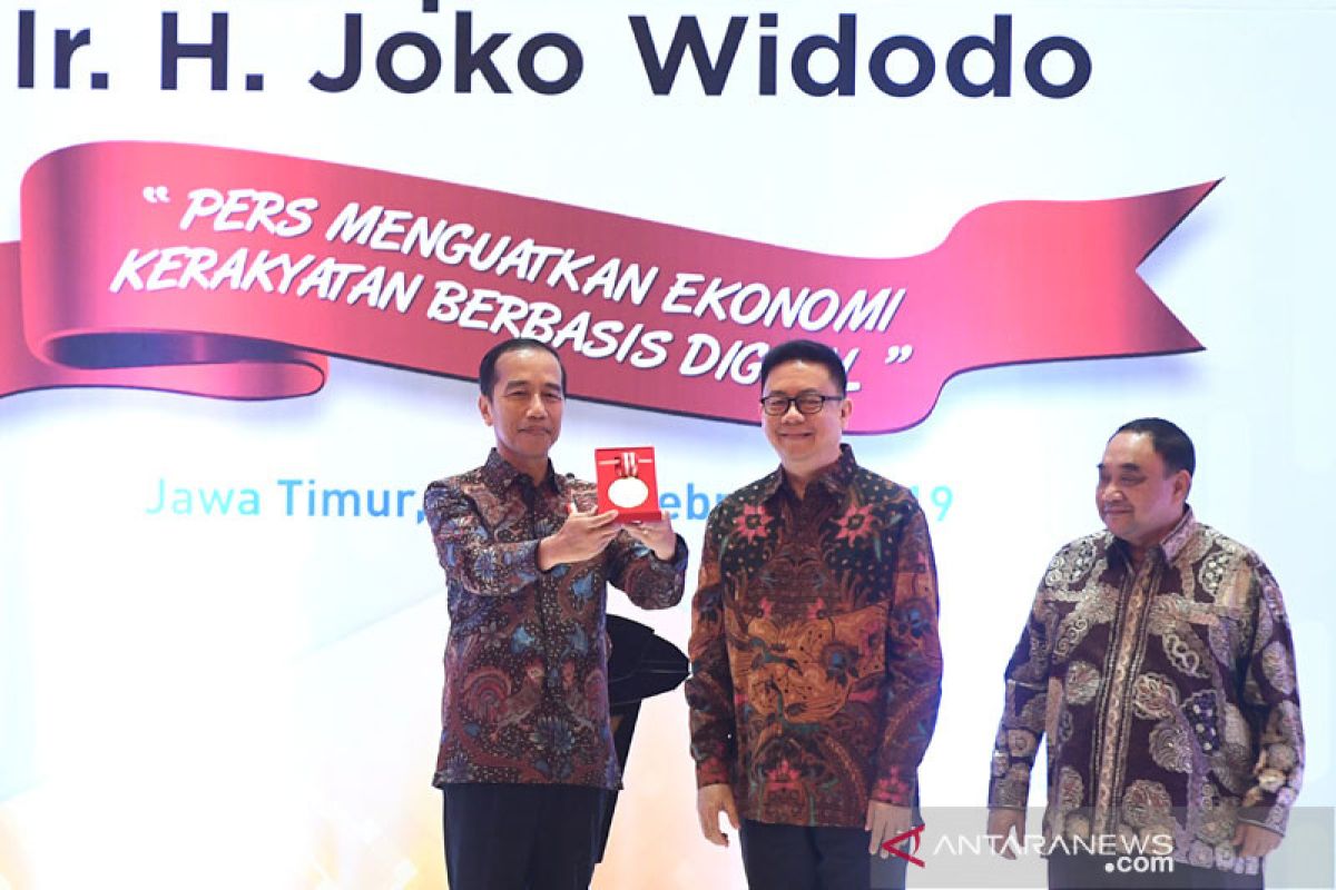 President Jokowi awarded Press Freedom medal