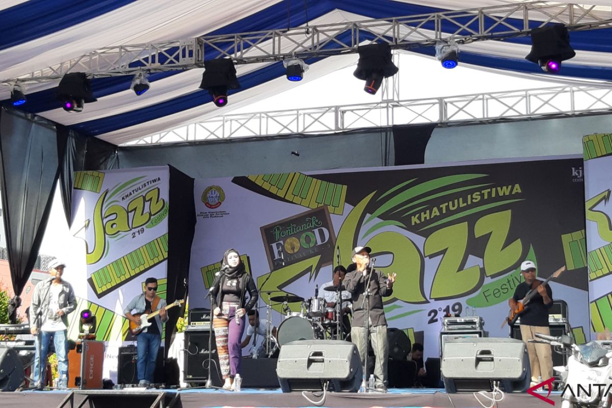 Khatulistiwa jazz festival tampilkan 10 grup musik