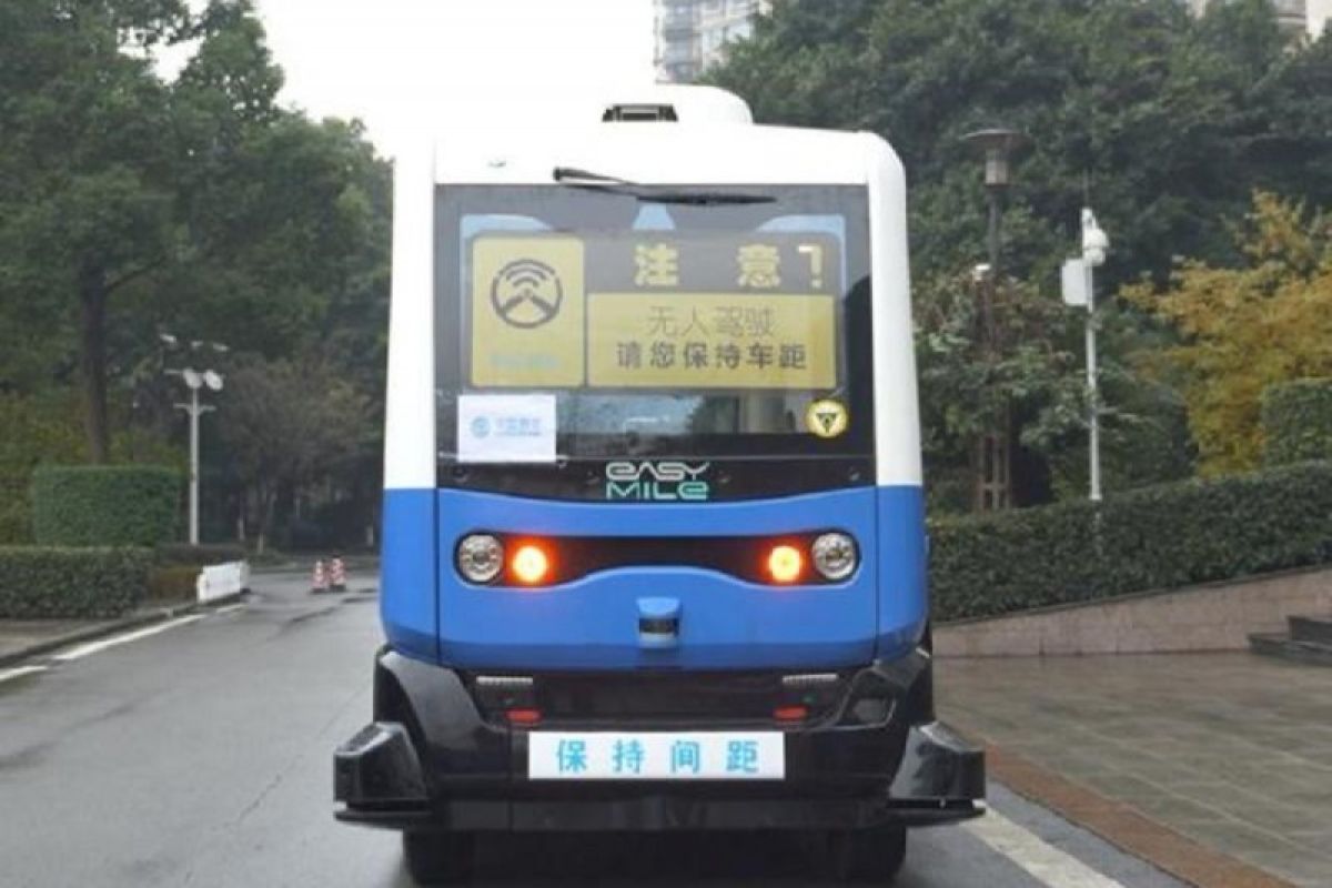 China uji coba bus nirawak 5G