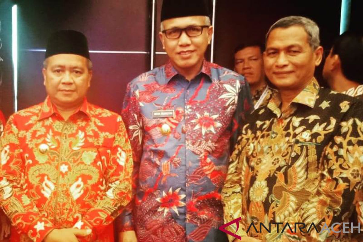 Plt Gubernur: pers jembatan konstruktif pemerintah dengan masyarakat