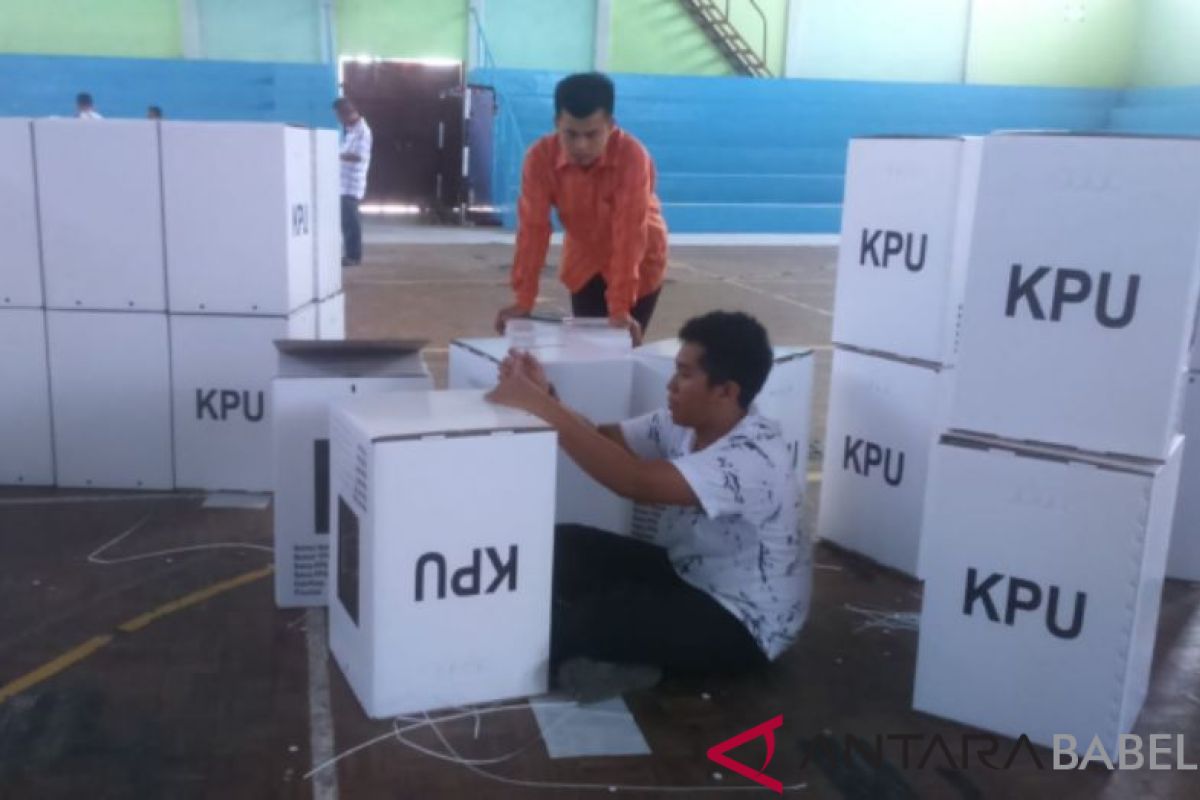 KPU Belitung mulai rakit kotak suara Pemilu 2019