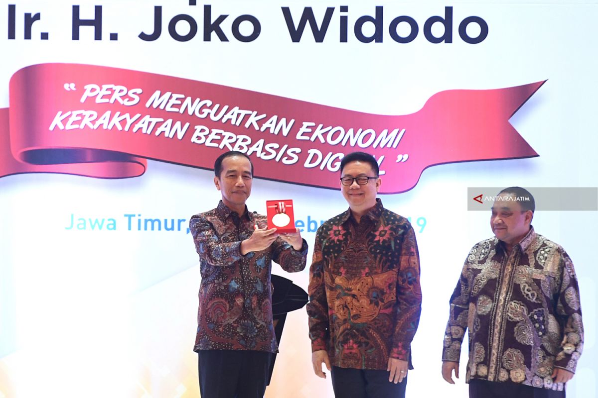 President Jokowi Awarded Press Freedom Medal