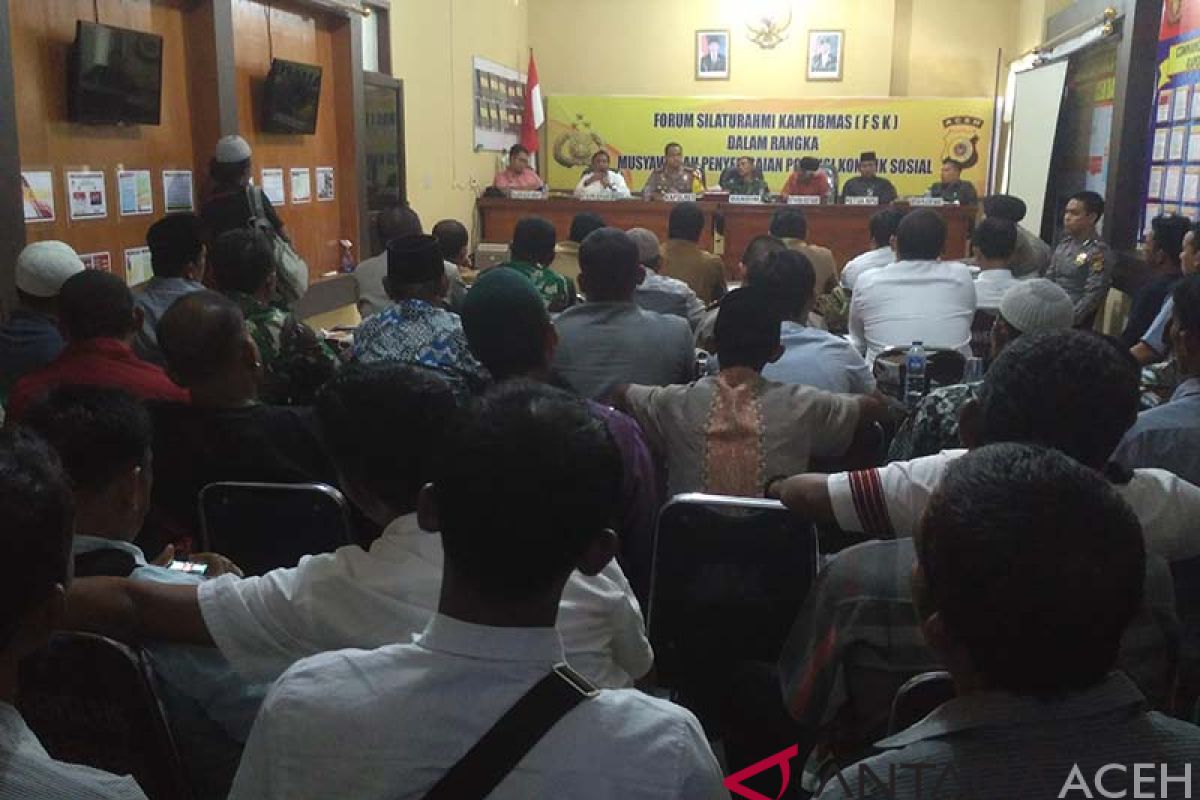 Polisi Aceh Barat mediasi dua kubu warga bersitegang