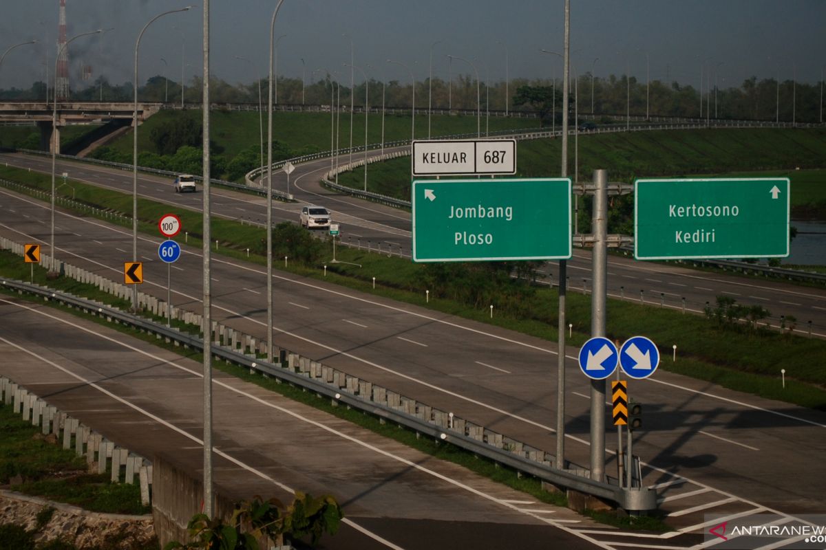 Banyak kecelakaan, pengamat nilai perlu terus digalakkan edukasi pengemudi di jalan tol