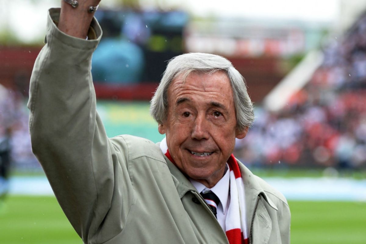 Gordon Banks:  Kiper Piala Dunia 1966 Inggris meninggal pada usia 81