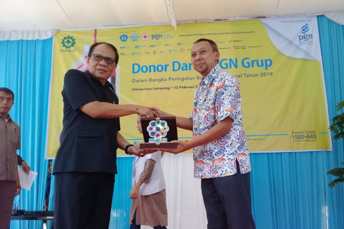 Pgn-Unila Gelar Donor Darah