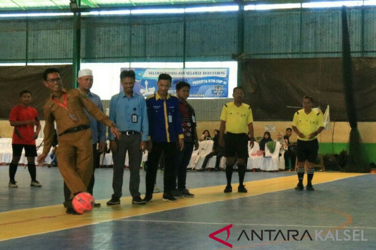 Kepala Dispopar Buka Turnamen Futsal Se Kalselteng