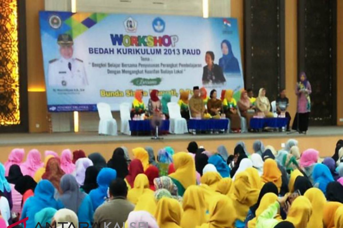 875 guru ikuti Workshop bedah kurikulum 2013