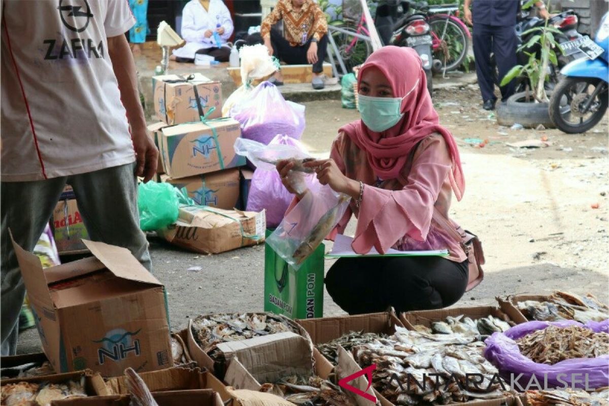 Tindaklanjuti temuan cumi berformalin BPOM uji ikan asin di HSU