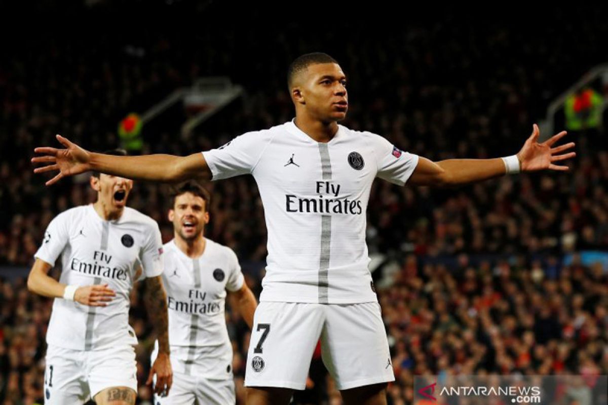 PSG permalukan Manchester United 2-0 di Old Trafford