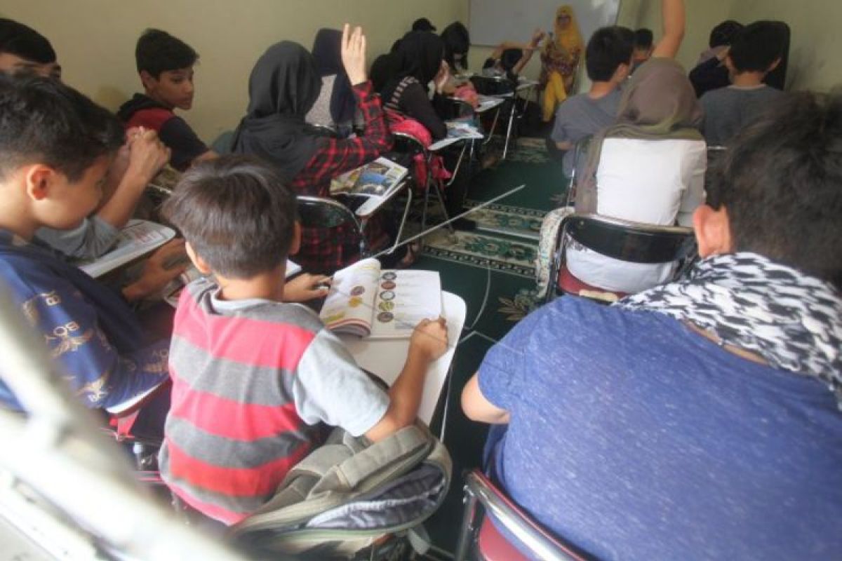 Diknas sekolahkan anak imigran, Kemenkumham: Itu melanggar Perpres tentang pengungsi