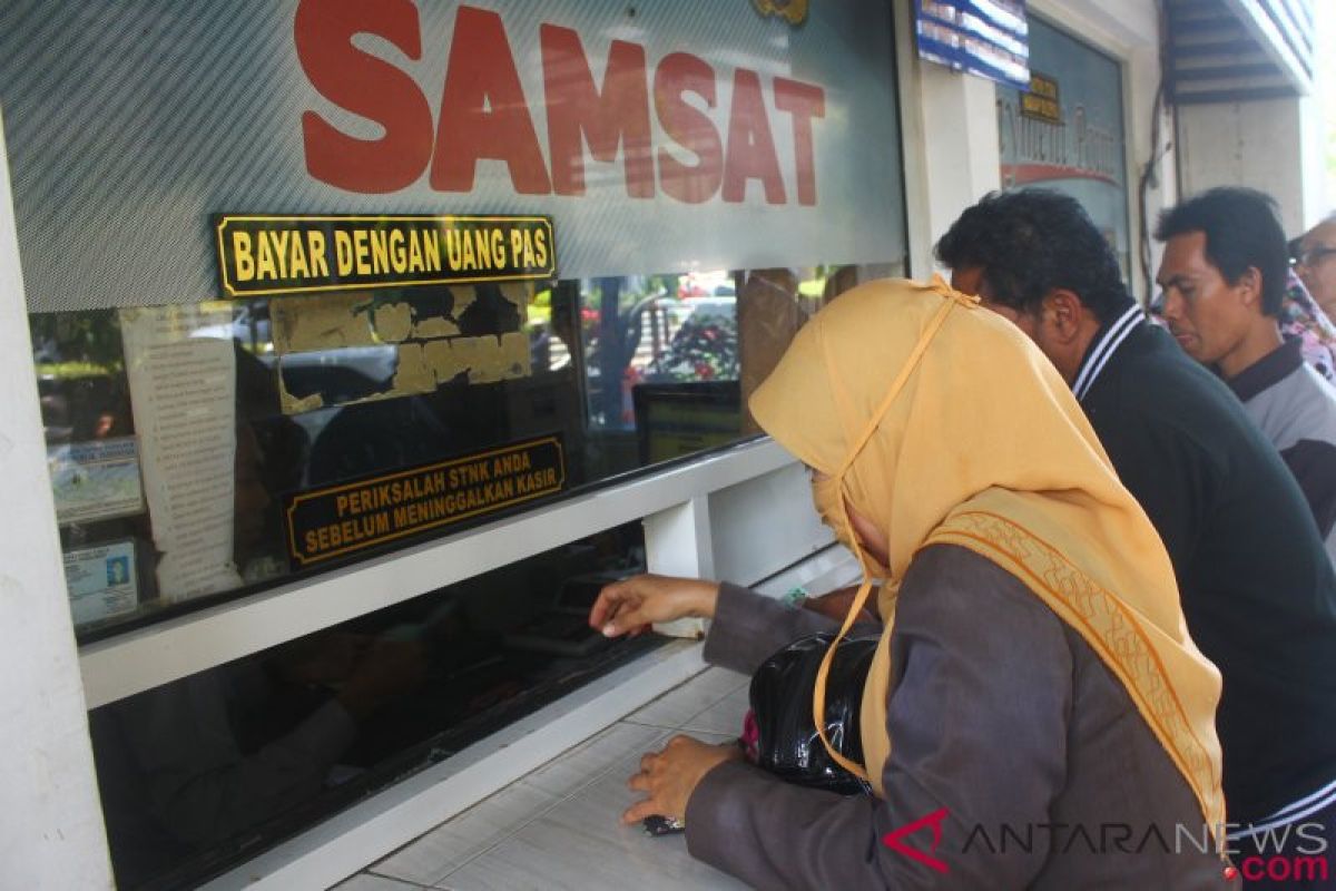 Pajak kendaraan bermotor Riau selama Januari Rp95,702 juta