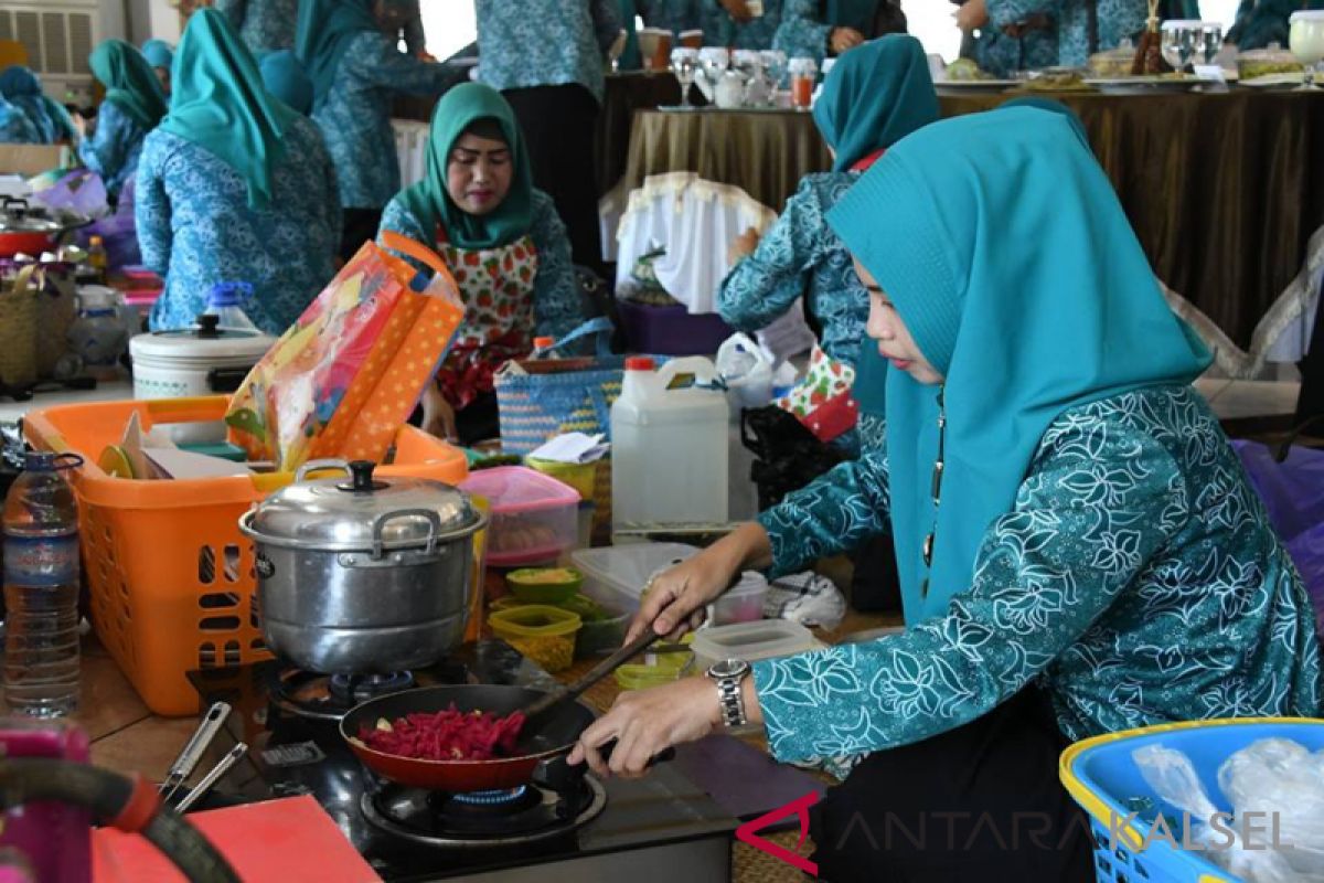 Upaya mencapai keluarga sejahtera PKK HSS gelar berbagai lomba