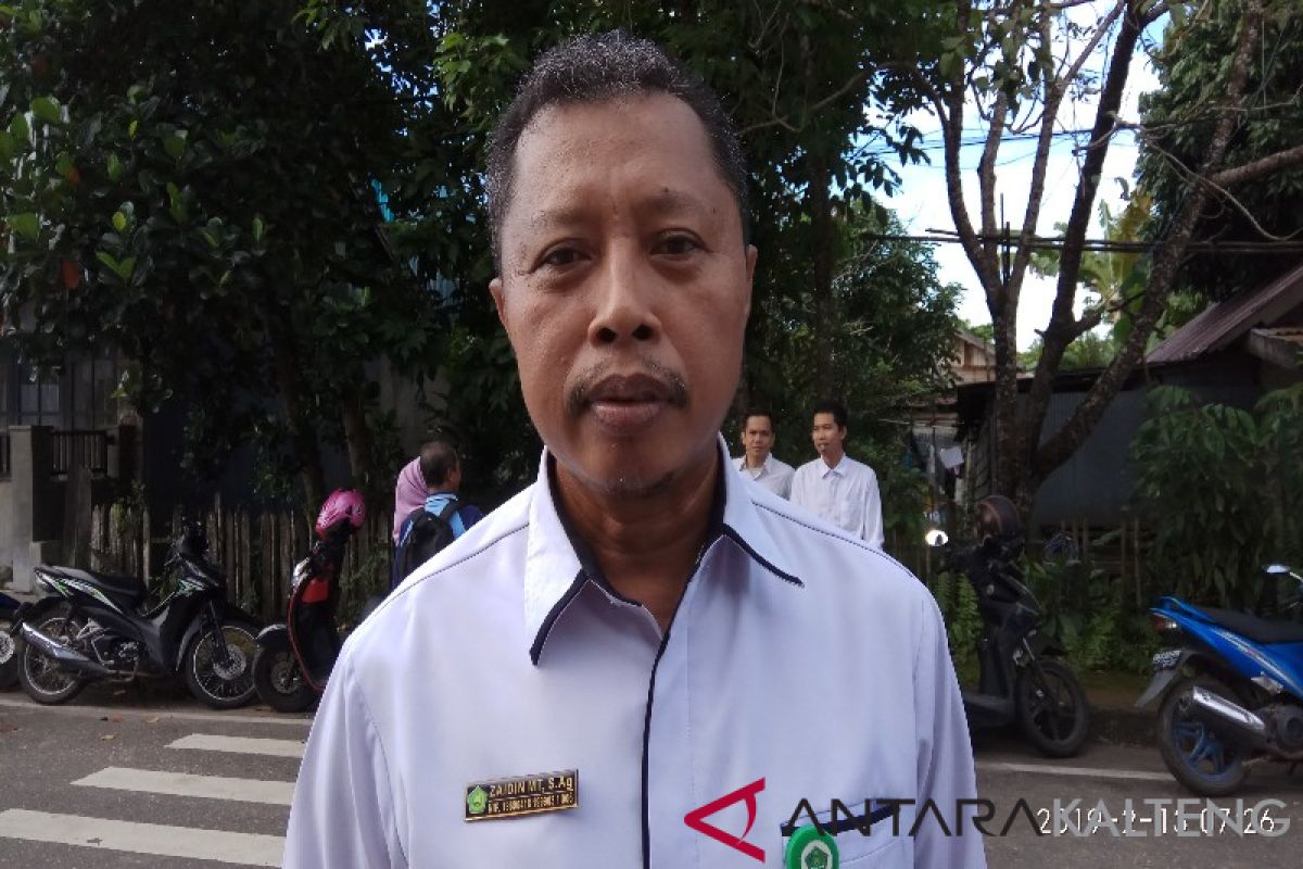 Temui kendala, jadwal perekaman paspor calon jamaah haji Barsel ditunda