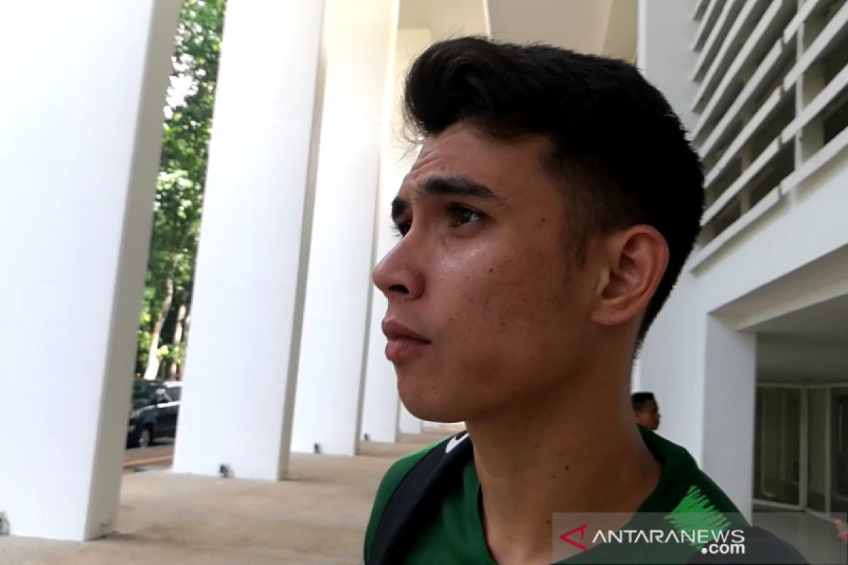 Minim pengalaman internasional jadi alasan Nadeo Argawinata tercoret dari Timnas U-22