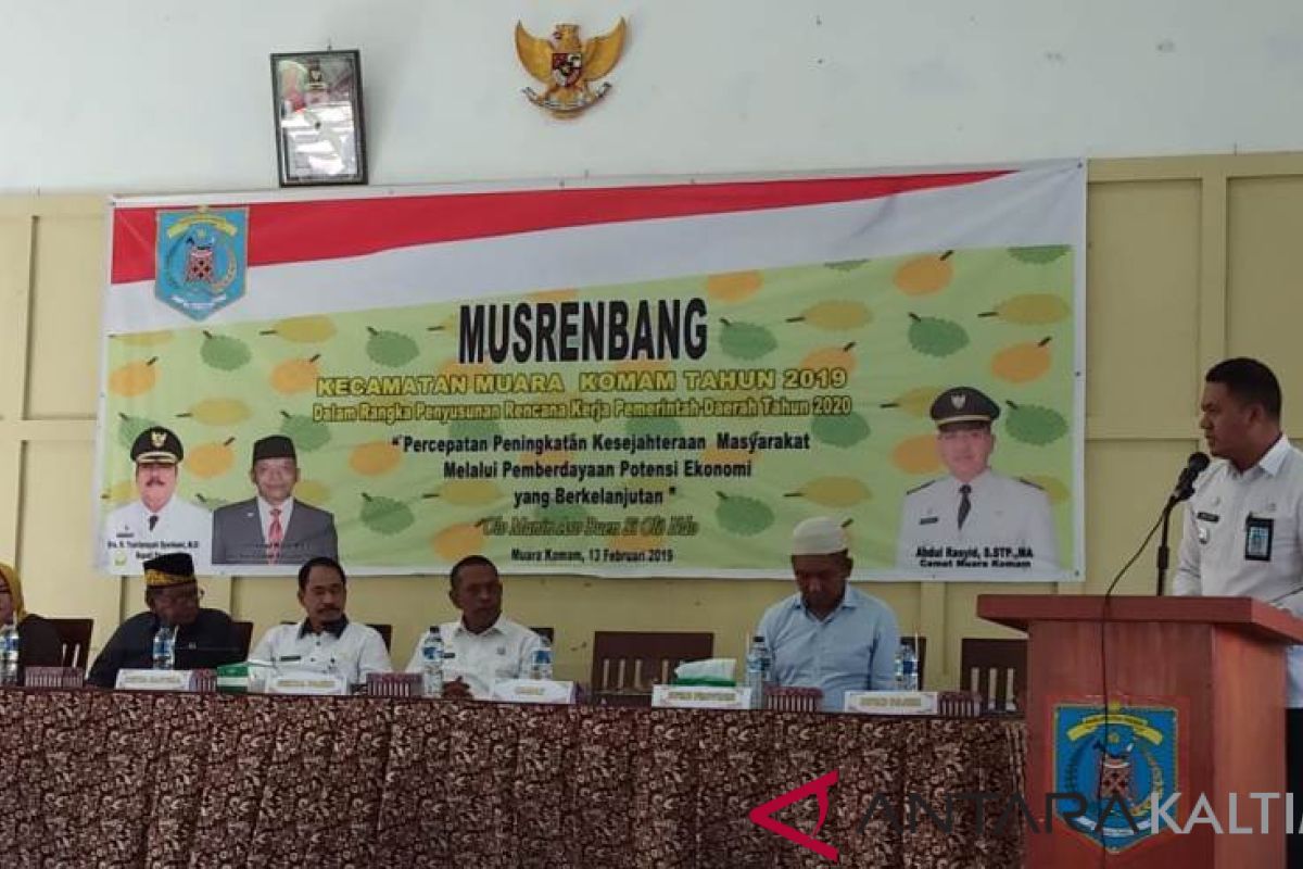 Masyarakat Muara Komam, Minta Dibangunkan Fasilitas Listrik