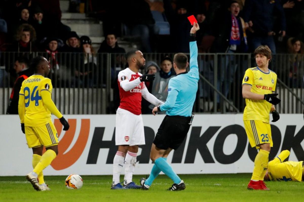 Arsenal berhasil meraih kemenangan 3-0 atas Rennes
