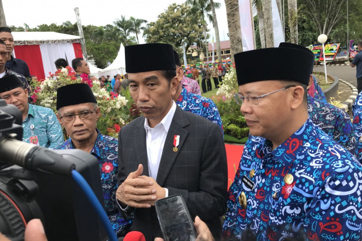 Jokowi sebut beragama yang mencerahkan ala Muhammadiyah sesuai kehendak rakyat