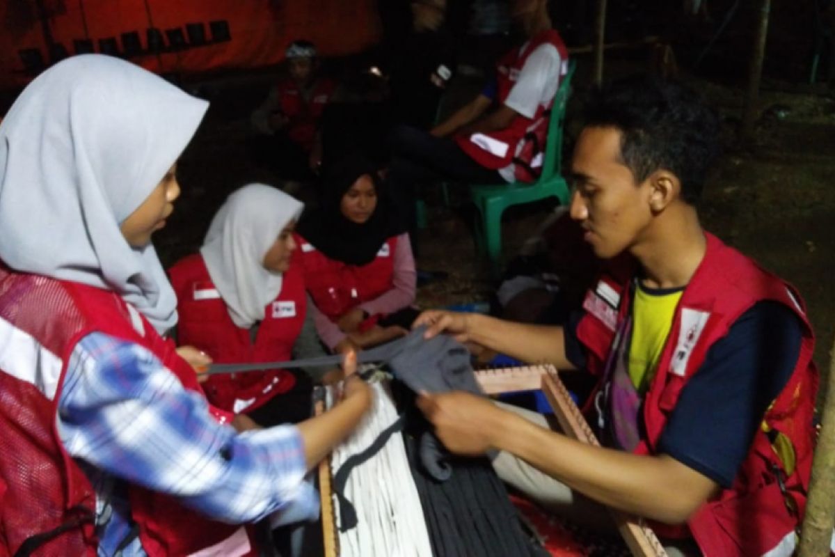 Pulihkan ekonomi korban tsunami melalui kerajinan tangan