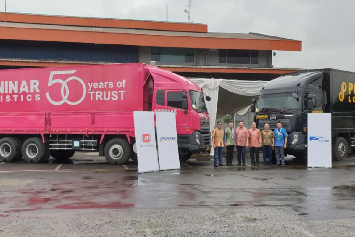 UD Trucks serahterimakan 22 unit Quester CQE280