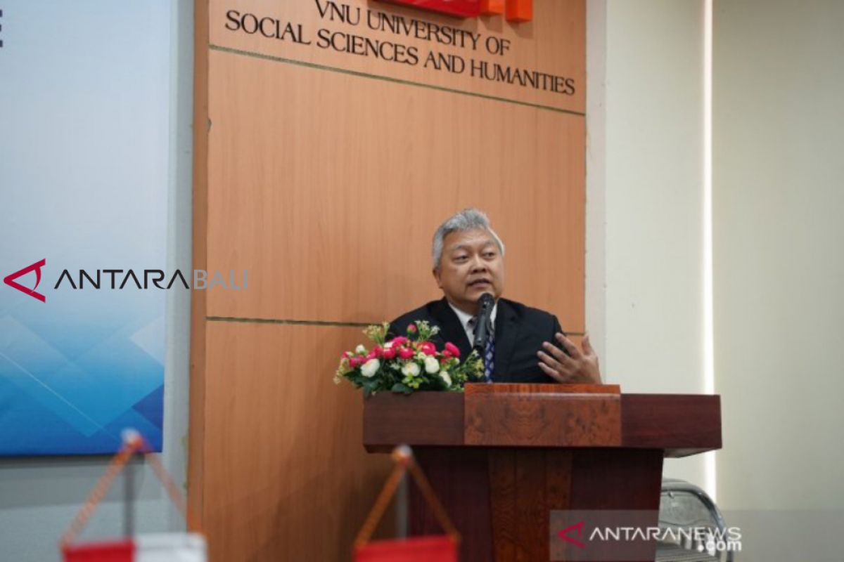 Bahasa Indonesia diajarkan di Vietnam National University