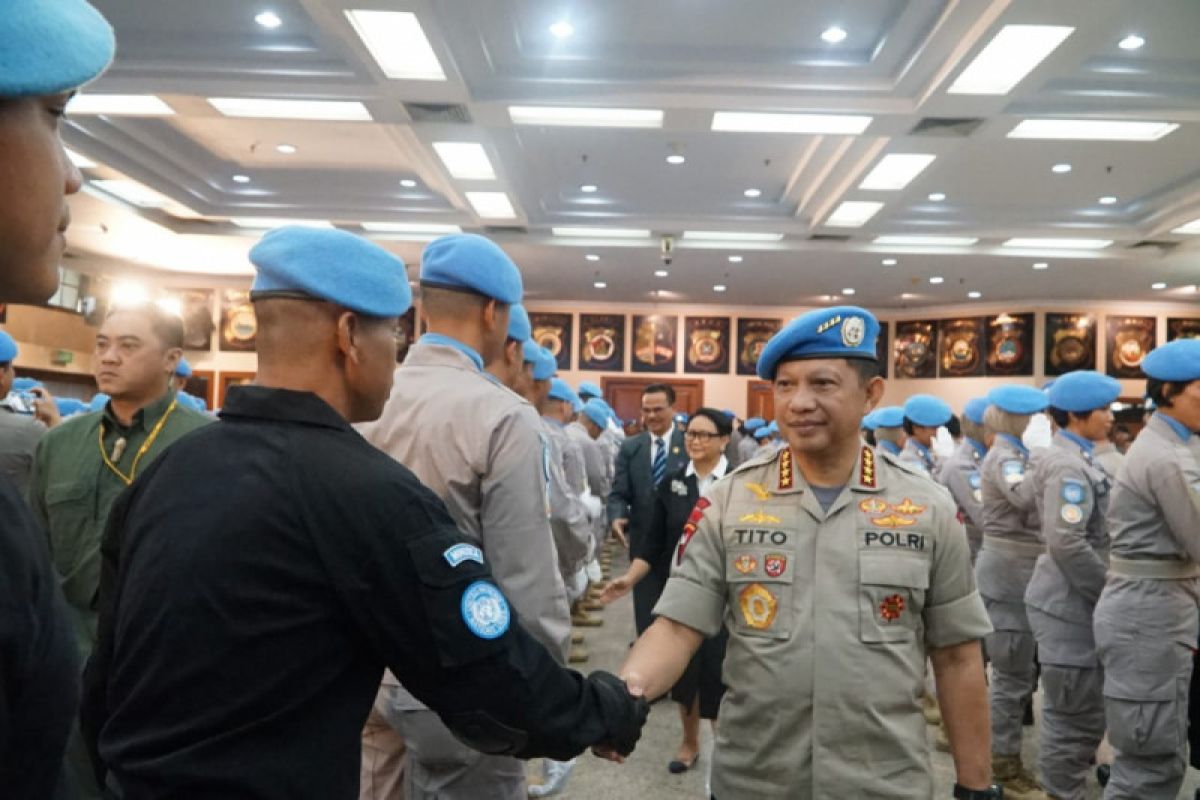 Five South Kalimantan Brimob join world peace mission