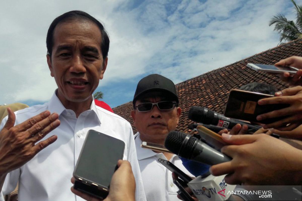 Perbedaan data di beberapa bidang, Jokowi sebut itu dari Kementerian