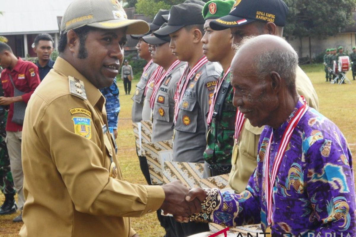 Marga Dimara Urfu hibahkan tanah lokasi Mapolsek Yendidori