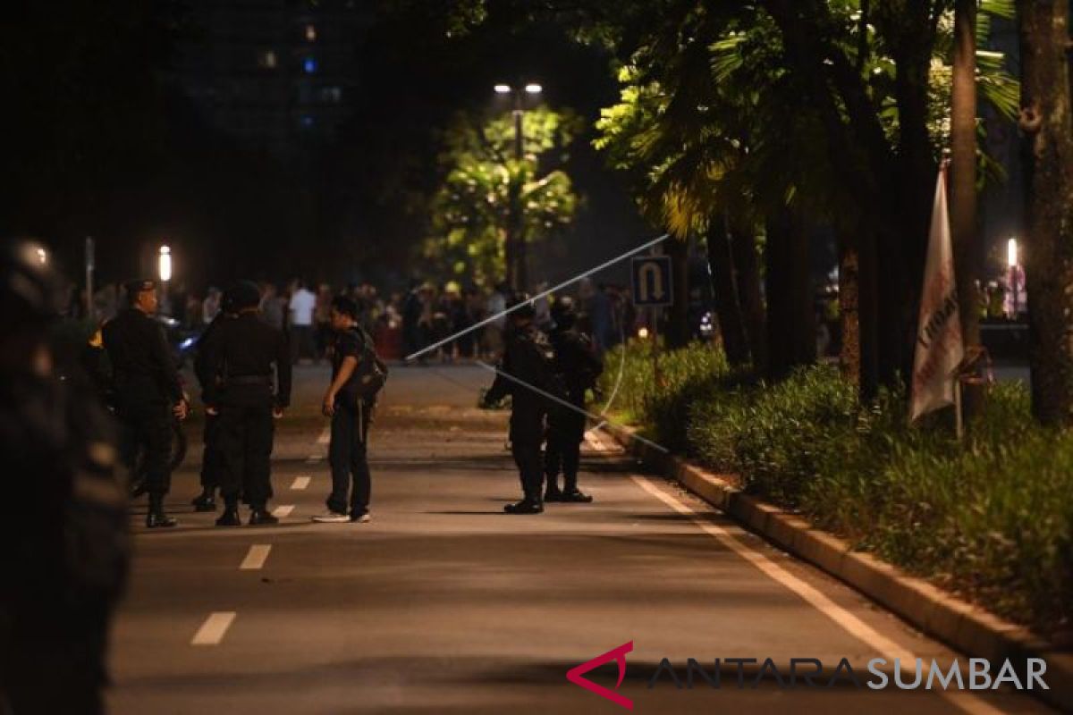 LEDAKAN DI PARKIR TIMUR SENAYAN