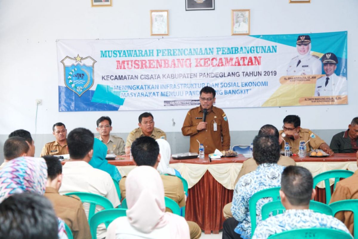 Sekda Pandeglang Minta Masyarakat Kawal Program Pembangunan