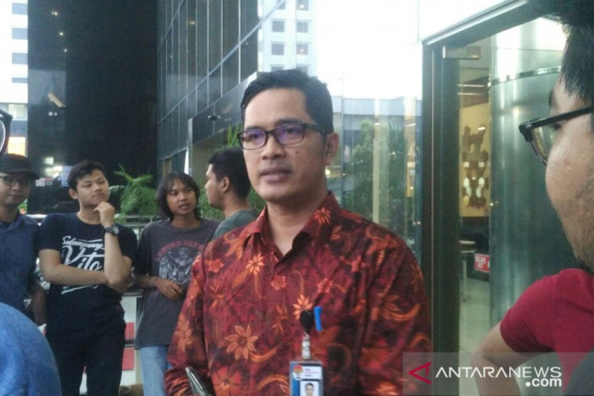 KPK panggil empat saksi suap pengadaan Lampung Tengah