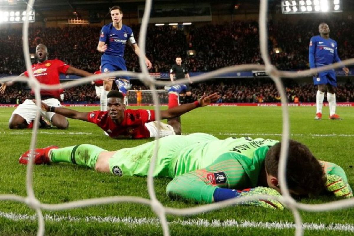 Manchester United singkirkan Chelsea di Piala FA