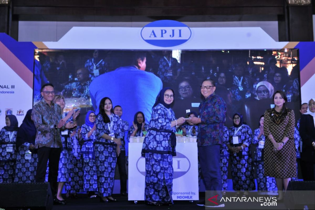 Menkop dorong UKM jasa boga lestarikan kuliner tradisional