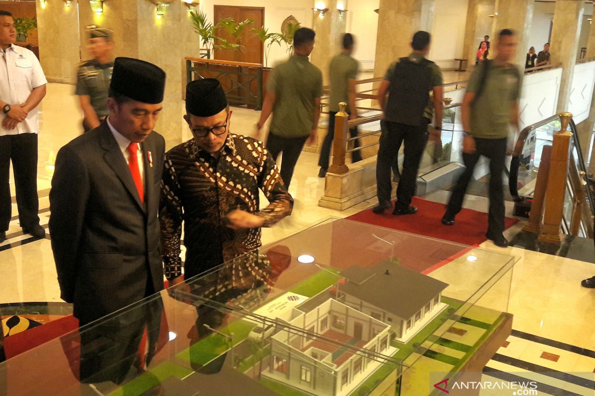 Jokowi hopes training center in pesantren will effectively improve skills