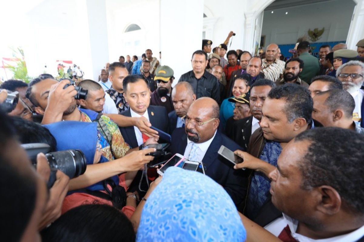 Pemprov minta kabupaten/kota maksimalkan program Bangga Papua