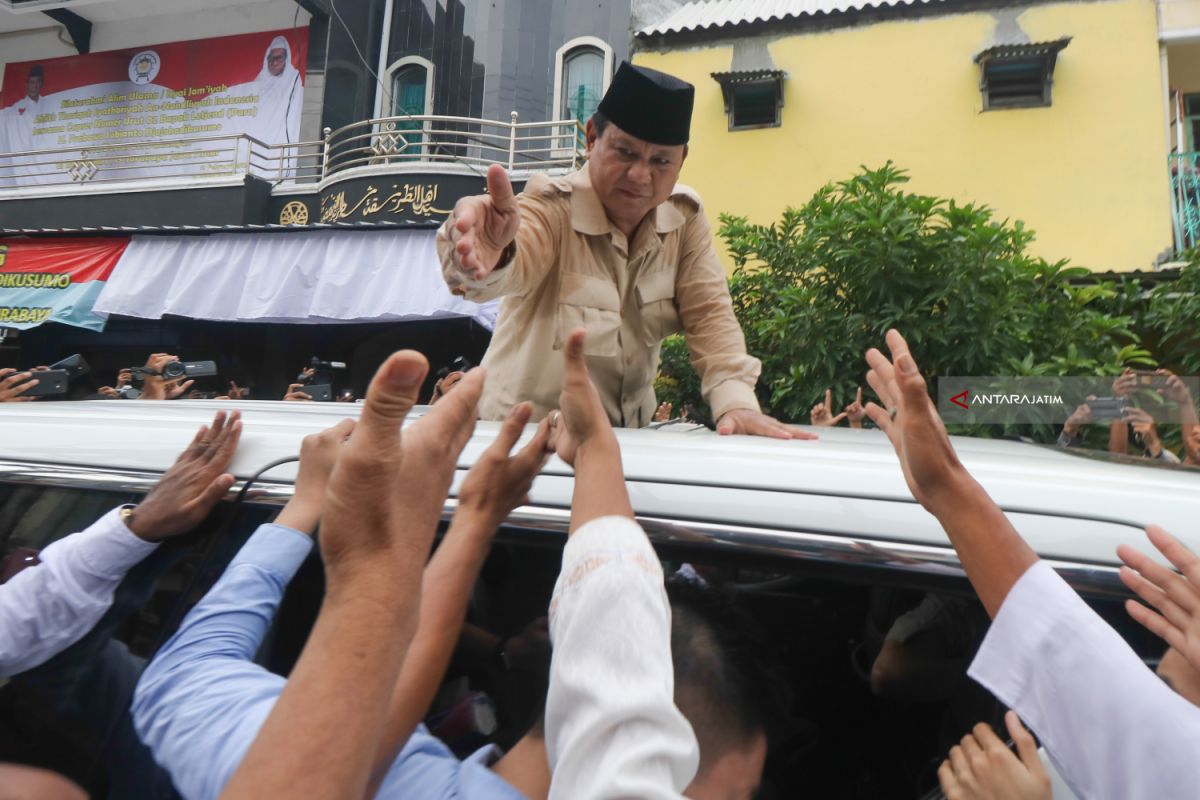 Prabowo Kunjungi Pesantren Shiddiqiah Jombang