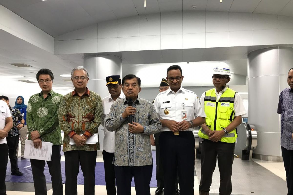 Tinjau MRT, Wapres JK imbau masyarakat Jakarta disiplin