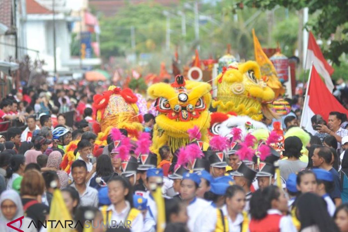 Ada toleransi di perayaan Cap Go Meh Padang