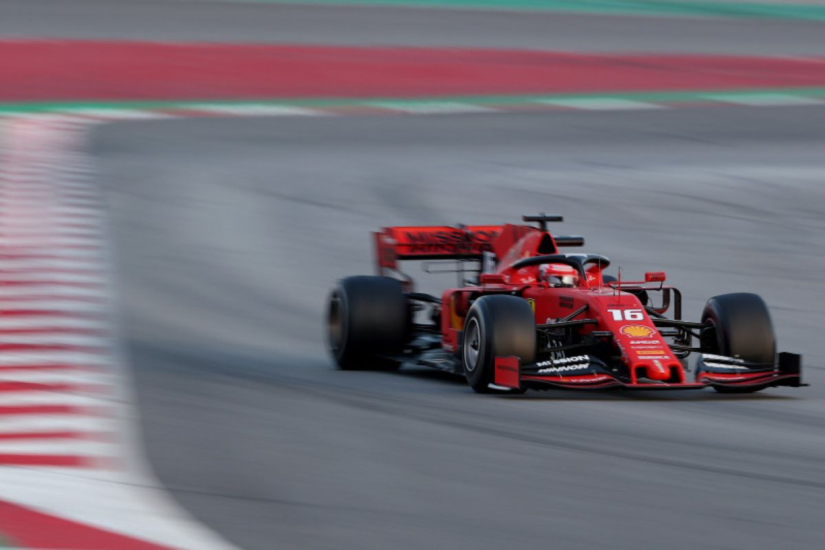 Leclerc bawa Ferrari tercepat hari kedua tes pramusim di Catalunya