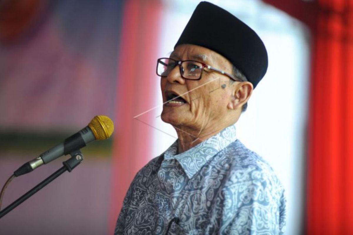 Puisi Indonesia Tanah Sajadah