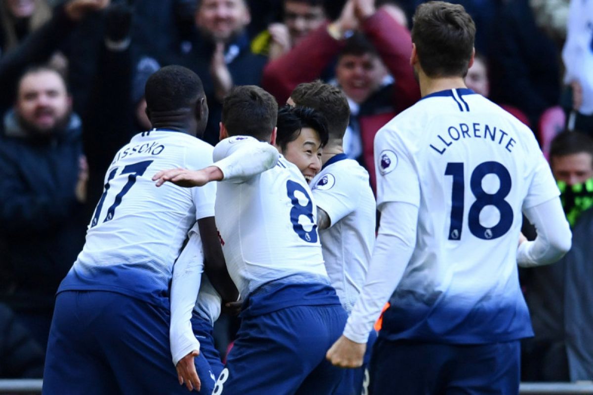 Son antarkan Spurs naik ke peringkat dua Liga Inggris