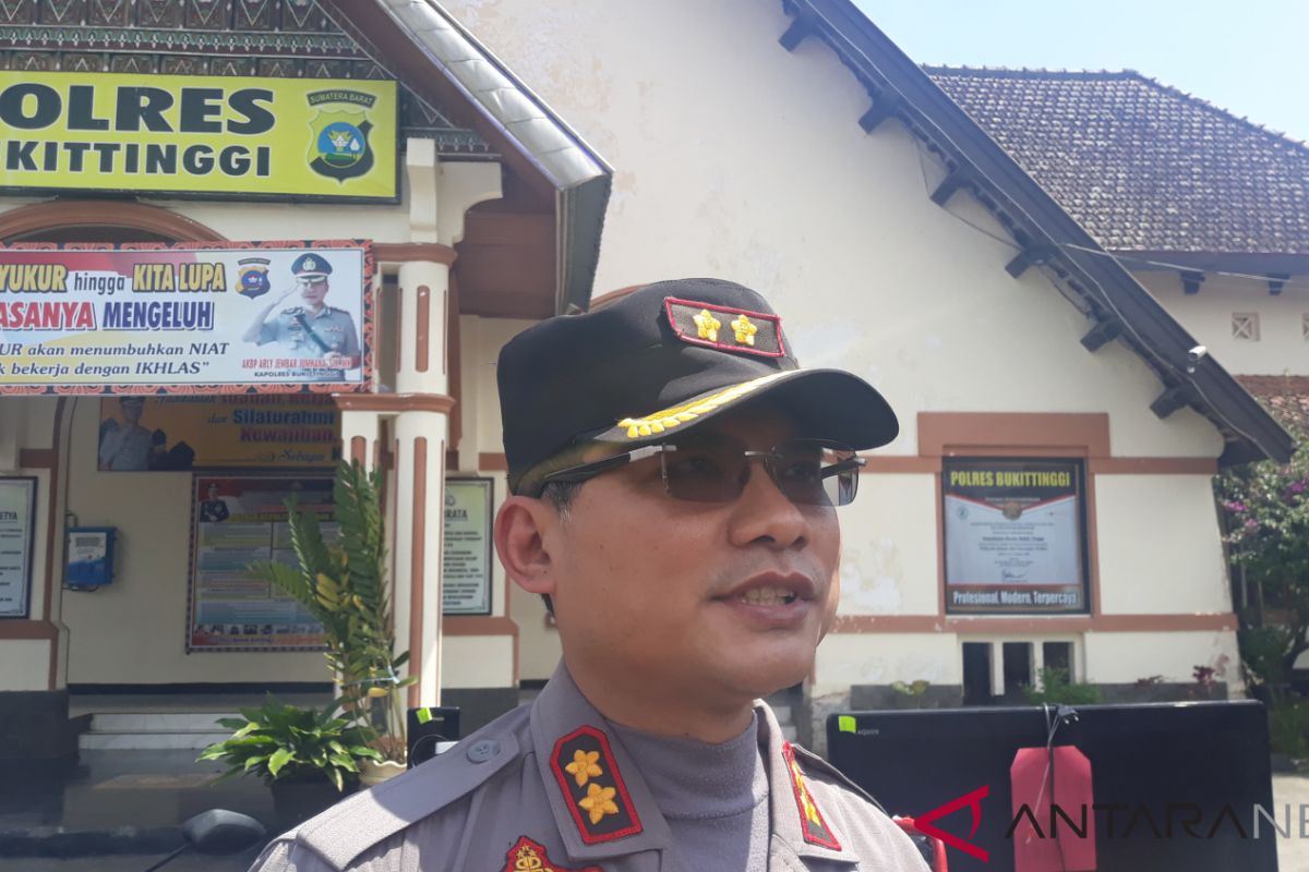 Polisi Ustaz cegah radikalisme di Bukittinggi