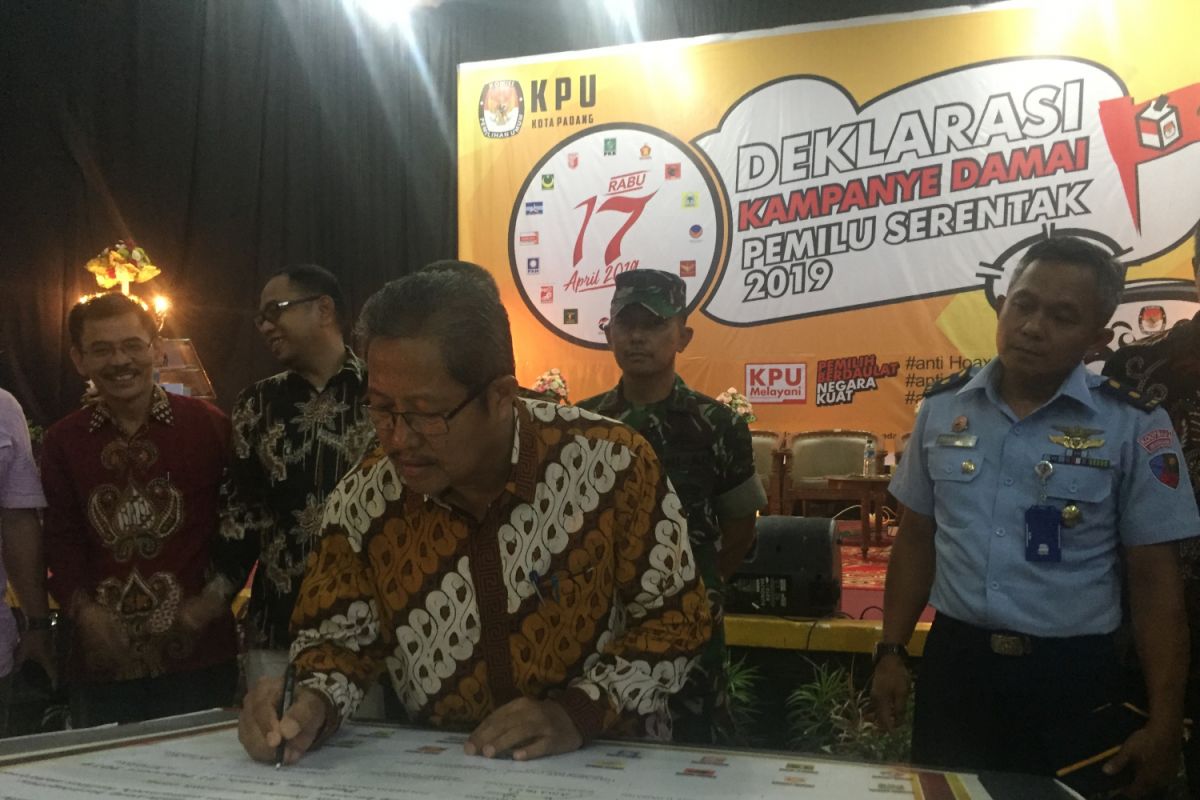 KPU Padang gelar Deklarasi Pemilu Damai